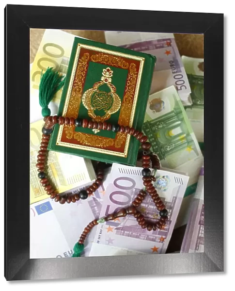 Muslim symbols and bank notes, France, Europe