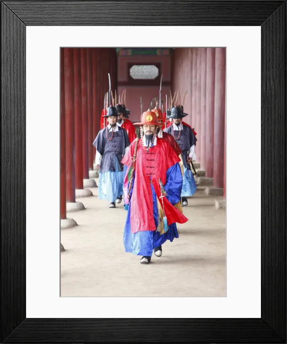 Framed Print : Royal guards changing ceremony, Changdeokgung Palace, Seoul, South Korea, Asia Framed Print : Royal guards changing ceremony, Changdeokgung Palace, Seoul, South Korea, Asia