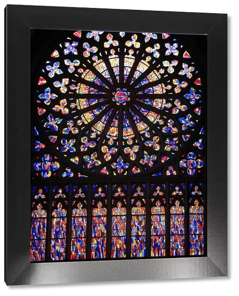Rose window, Saint-Vincent cathedral, St. Malo, Ille-et-Vilaine, Brittany, France, Europe