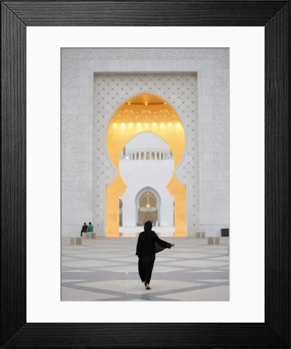 Framed Print : Main entrance, Sheikh Zayed Grand Mosque, Abu Dhabi, United Arab Emirates, Middle East Framed Print : Main entrance, Sheikh Zayed Grand Mosque, Abu Dhabi, United Arab Emirates, Middle East