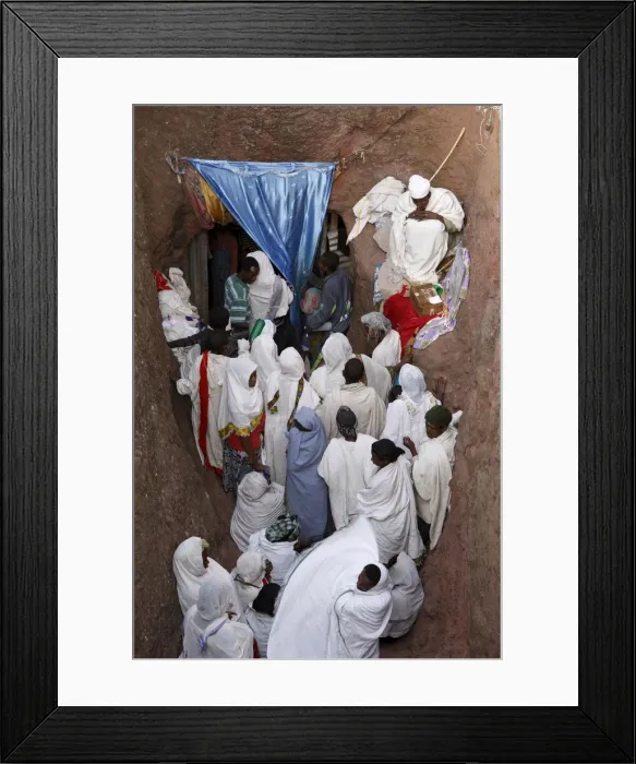 Framed Print : Pilgrims lining up to collect water from the Jordan River spring in Bieta Ghiorghis (St Framed Print : Pilgrims lining up to collect water from the Jordan River spring in Bieta Ghiorghis (St