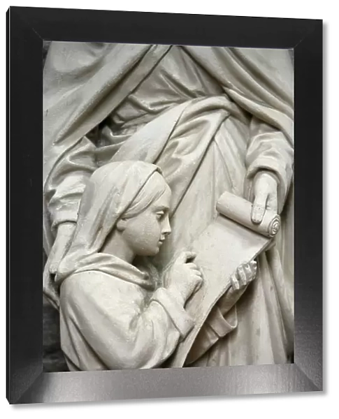 Sculpture, Saint-Samson cathedral, Dol-de-Bretagne, Ille-et-Vilaine, Brittany, France