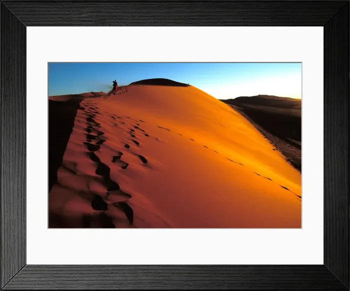 Framed Print : Sossusvlei dune in Namib desert, Namibia, Africa Framed Print : Sossusvlei dune in Namib desert, Namibia, Africa