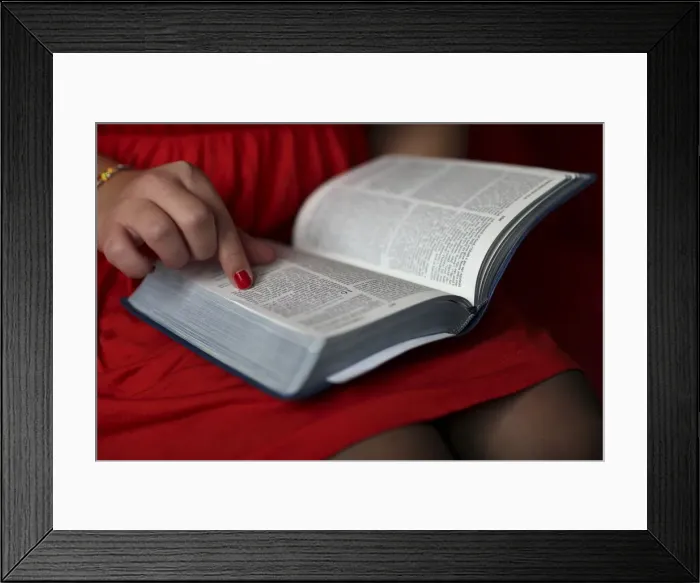 Framed Print : Women reading the Bible, Paris, France, Europe Framed Print : Women reading the Bible, Paris, France, Europe
