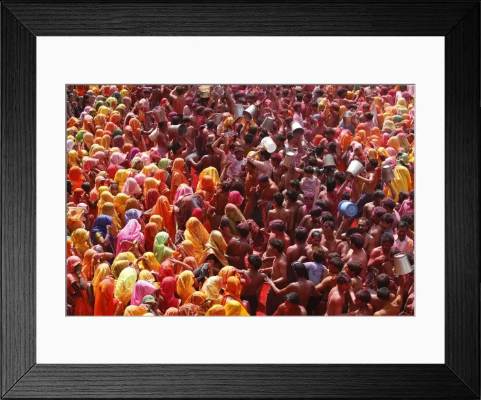 Framed Print : Holi celebration in Dauji temple, Dauji, Uttar Pradesh, India, Asia Framed Print : Holi celebration in Dauji temple, Dauji, Uttar Pradesh, India, Asia