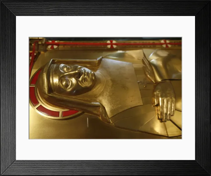 Framed Print : Recumbent figure of Sainte-Jeanne de Chantal in the Visitation Basilica, Annecy Framed Print : Recumbent figure of Sainte-Jeanne de Chantal in the Visitation Basilica, Annecy