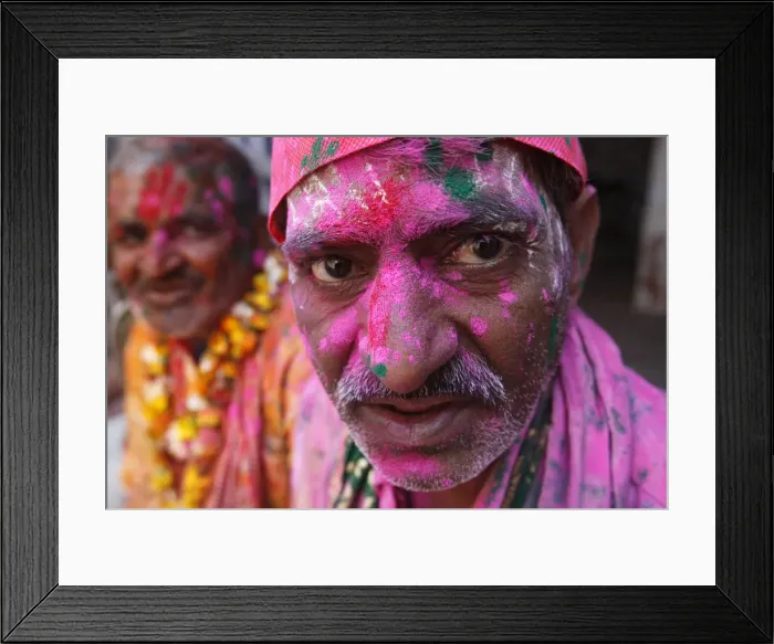 Framed Print : Hindus celebrating Holi festival, Dauji, Uttar Pradesh, India, Asia Framed Print : Hindus celebrating Holi festival, Dauji, Uttar Pradesh, India, Asia