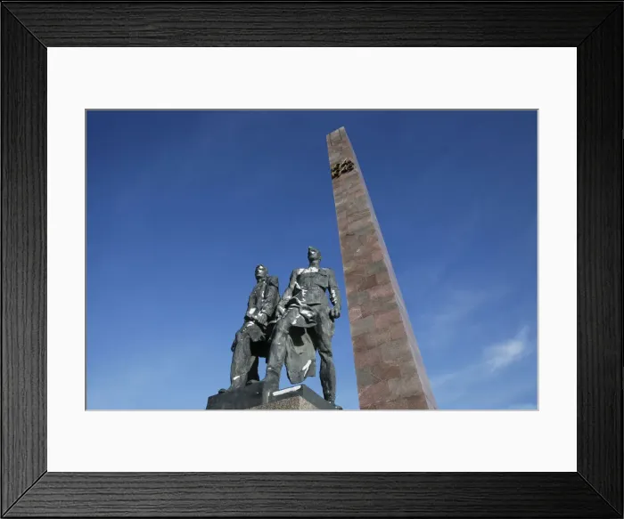 Framed Print : Bronze figures representing the soldiers who defended Leningrad from the Germans during Framed Print : Bronze figures representing the soldiers who defended Leningrad from the Germans during
