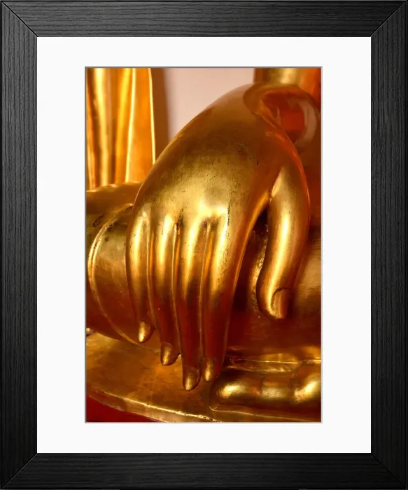 Framed Print : Buddhas hand in Wat Mahathat, Bangkok, Thailand, Southeast Asia, Asia Framed Print : Buddhas hand in Wat Mahathat, Bangkok, Thailand, Southeast Asia, Asia