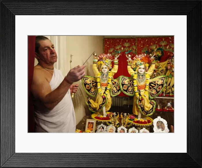 Framed Print : Arrathy celebration in an ISKCON temple, Sarcelles, Val d Oise, France, Europe Framed Print : Arrathy celebration in an ISKCON temple, Sarcelles, Val d Oise, France, Europe
