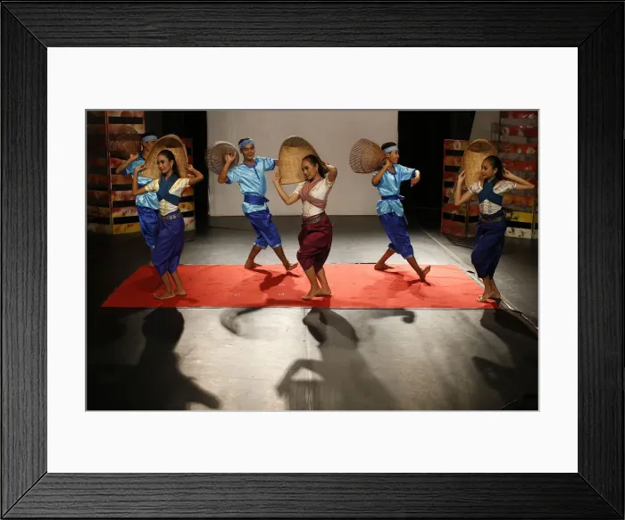 Framed Print : Phare Ponleu Selpak Influence show in Battambang, Cambodia, Indochina, Southeast Asia Framed Print : Phare Ponleu Selpak Influence show in Battambang, Cambodia, Indochina, Southeast Asia