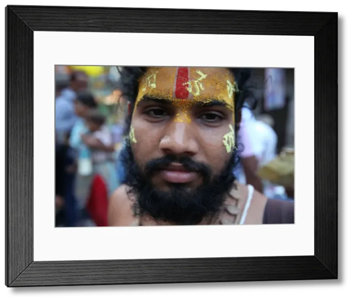 Framed Print : Hindu outside Shri Bankey Bihari Mandir, a notorious Hindu temple dedicated to Krishna in Framed Print : Hindu outside Shri Bankey Bihari Mandir, a notorious Hindu temple dedicated to Krishna in