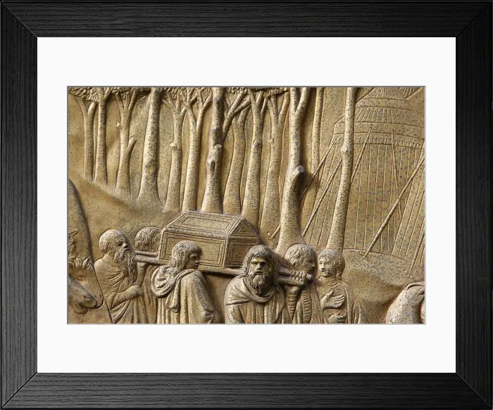 Framed Print : Depiction of the Ark of Alliance, Gate of Paradise door of the Baptistry of San Giovanni Framed Print : Depiction of the Ark of Alliance, Gate of Paradise door of the Baptistry of San Giovanni