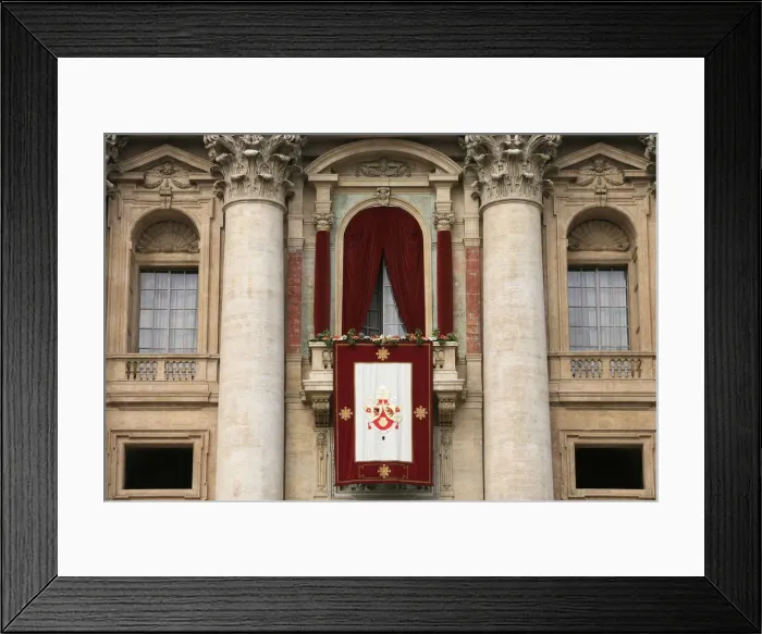Framed Print : Popes balcony, St. Peters Basilica, Vatican, Rome, Lazio, Italy, Europe Framed Print : Popes balcony, St. Peters Basilica, Vatican, Rome, Lazio, Italy, Europe