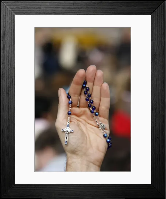 Framed Print : Hand and rosary, Rome, Lazio, Italy, Europe