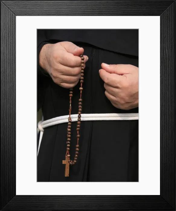 Framed Print : Monk holding rosary, Rome, Lazio, Italy, Europe Framed Print : Monk holding rosary, Rome, Lazio, Italy, Europe