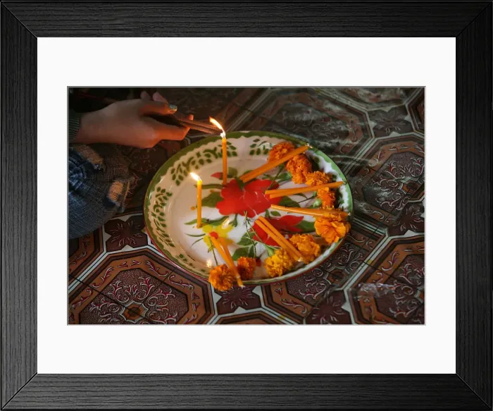 Framed Print : Buddhist ceremony at Wat Si Muang temple, Vientiane, Laos, Indochina, Southeast Asia Framed Print : Buddhist ceremony at Wat Si Muang temple, Vientiane, Laos, Indochina, Southeast Asia