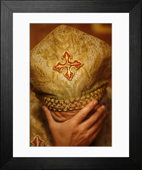 Framed Print : Orthodox Coptic priest praying, Chatenay-Malabry, Hauts-de-Sine, France, Europe Framed Print : Orthodox Coptic priest praying, Chatenay-Malabry, Hauts-de-Sine, France, Europe