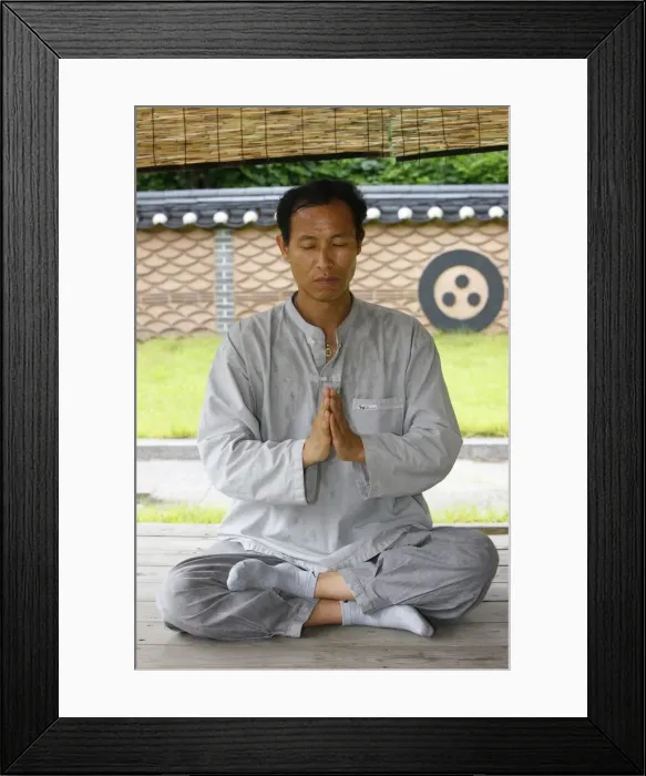 Framed Print : Zen meditation, Seoul, South Korea, Asia Framed Print : Zen meditation, Seoul, South Korea, Asia