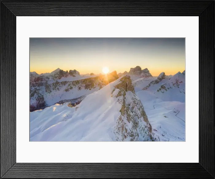 Framed Print : Sunrise on Ra Gusela, Lastoi De Formin and Monte Pelmo covered with snow, Giau Pass Framed Print : Sunrise on Ra Gusela, Lastoi De Formin and Monte Pelmo covered with snow, Giau Pass