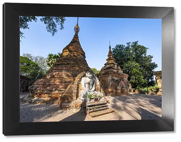 Yadana Hsemee Pagoda Complex, Inwa (Ava), Mandalay, Myanmar (Burma), Asia