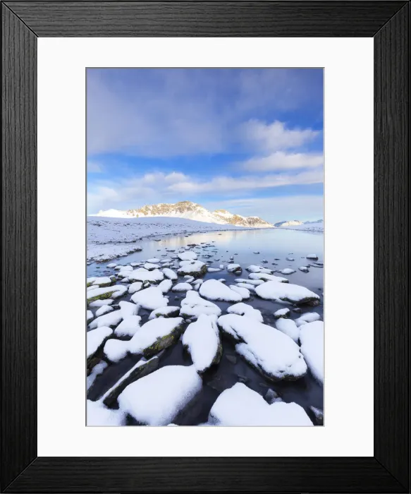 Framed Print : Winter scenery with frozen alpine lake, Stelvio Pass, Valtellina, Lombardy, Italy, Europe Framed Print : Winter scenery with frozen alpine lake, Stelvio Pass, Valtellina, Lombardy, Italy, Europe