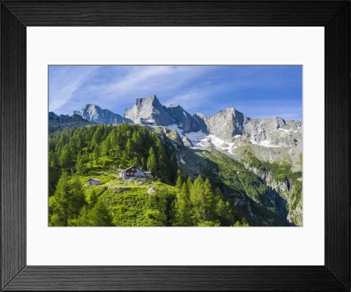 Framed Print : Sasc Fura hut with the famous Pizzo Badile in the background, Bondasca valley Framed Print : Sasc Fura hut with the famous Pizzo Badile in the background, Bondasca valley