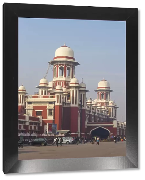 Railway station, Lucknow, Uttar Pradesh, India, Asia