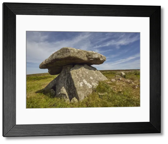 Framed Print : Granite blocks in the prehistoric remains of a Neolithic burial chamber, Chun Quoit Framed Print : Granite blocks in the prehistoric remains of a Neolithic burial chamber, Chun Quoit