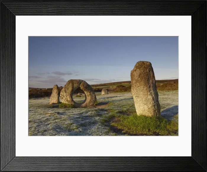 Framed Print : The mysterious prehistoric Men-an-Tol ring stone on a frosty morning Framed Print : The mysterious prehistoric Men-an-Tol ring stone on a frosty morning