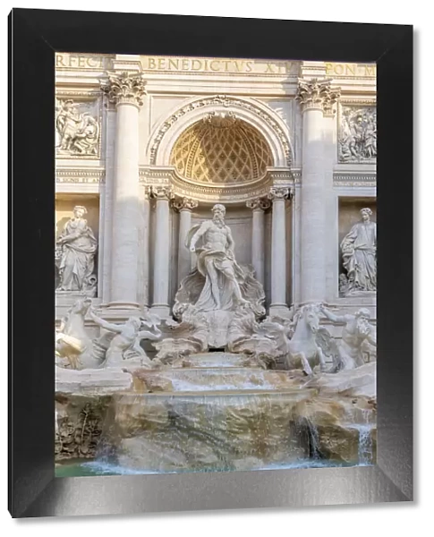 Trevi Fountain, Oceanus statue, Rome, Lazio, Italy, Europe