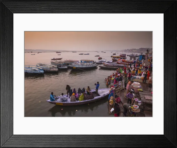 Framed Print : Dashashwamedh Ghat, the main ghat on the Ganges River, Varanasi, Uttar Pradesh, India Framed Print : Dashashwamedh Ghat, the main ghat on the Ganges River, Varanasi, Uttar Pradesh, India