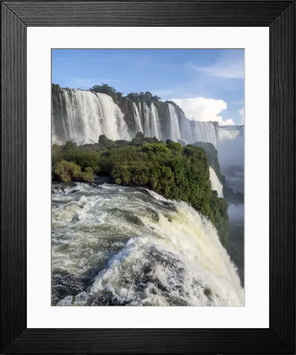 Framed Print : View of Iguacu Falls (Cataratas do Iguacu), UNESCO World Heritage Site Framed Print : View of Iguacu Falls (Cataratas do Iguacu), UNESCO World Heritage Site