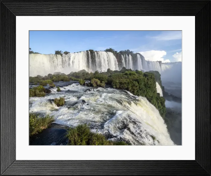 Framed Print : View of Iguacu Falls (Cataratas do Iguacu), UNESCO World Heritage Site Framed Print : View of Iguacu Falls (Cataratas do Iguacu), UNESCO World Heritage Site