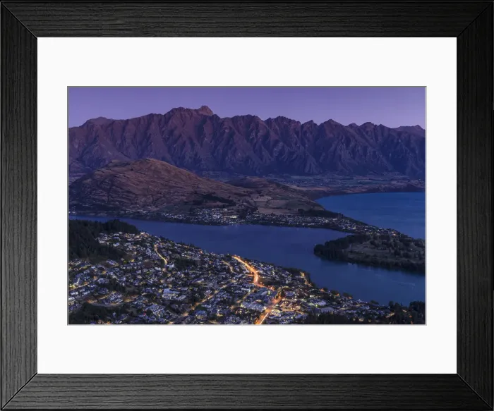 Framed Print : View over Queenstown and Lake Wakatipu to The Remarkables Mountains, Otago, South Island Framed Print : View over Queenstown and Lake Wakatipu to The Remarkables Mountains, Otago, South Island