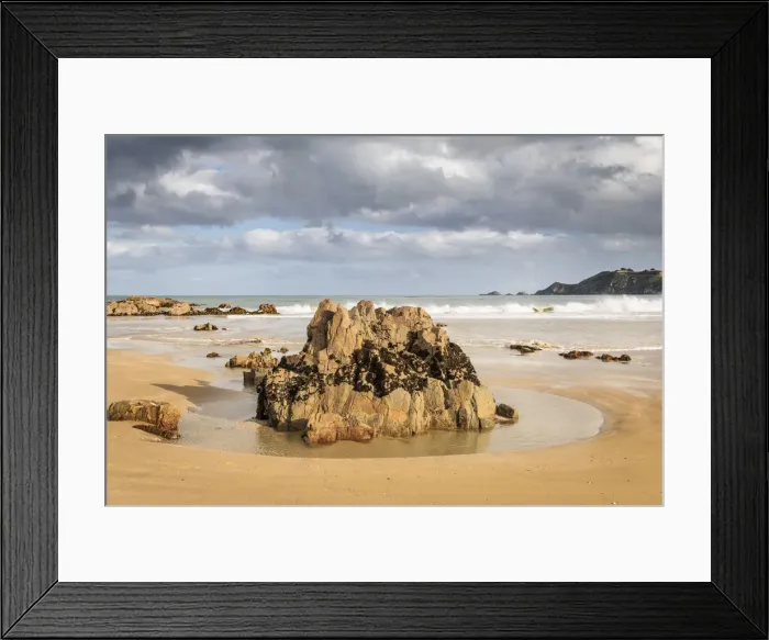 Framed Print : Molyneux Bay, Otago, South Island, New Zealand, Pacific Framed Print : Molyneux Bay, Otago, South Island, New Zealand, Pacific
