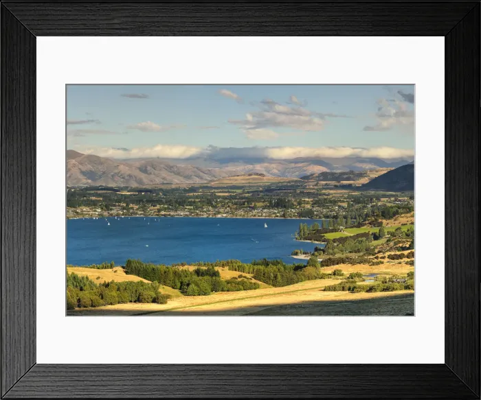 Framed Print : Lake Wanaka in the evening, Otago, South Island, New Zealand, Pacific Framed Print : Lake Wanaka in the evening, Otago, South Island, New Zealand, Pacific