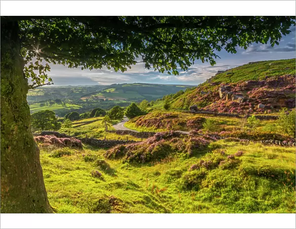 View of Curbar Edge from Baslow Edge, Baslow, Peak District National Park, Derbyshire