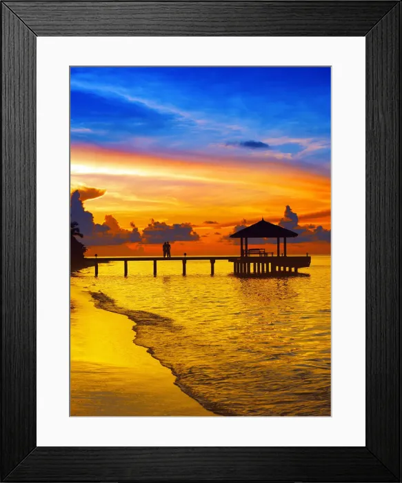 Framed Print : Couple on jetty looking at sunset, The Maldives, Indian Ocean, Asia Framed Print : Couple on jetty looking at sunset, The Maldives, Indian Ocean, Asia