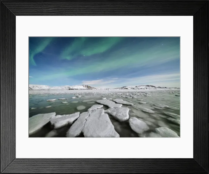 Framed Print : Ice blocks in the frozen Arctic sea lit by Northern Lights (Aurora Borealis) Framed Print : Ice blocks in the frozen Arctic sea lit by Northern Lights (Aurora Borealis)