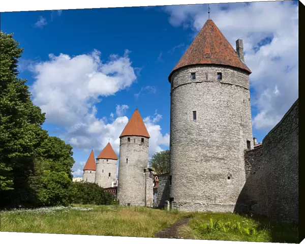 City walls of the Old Town of Tallinn, UNESCO World Heritage Site, Estonia, Europe