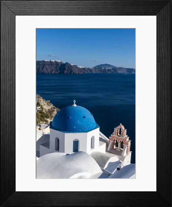 Framed Print : Little church, Oia, Santorini, Cyclades, Greek Islands, Greece, Europe Framed Print : Little church, Oia, Santorini, Cyclades, Greek Islands, Greece, Europe