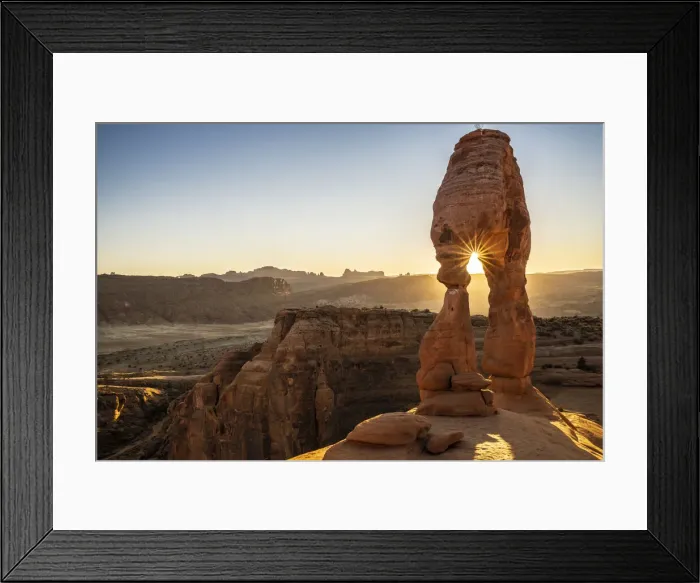 Framed Print : Setting sun through Delicate Arch with sunburst, Arches National Park, Utah Framed Print : Setting sun through Delicate Arch with sunburst, Arches National Park, Utah