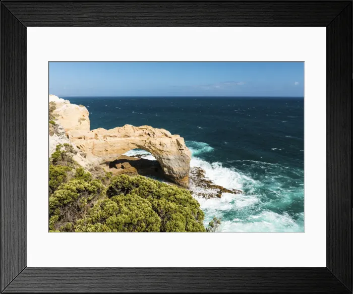 Framed Print : The Arch and Southern Ocean, Port Campbell National Park, Port Campbell, Victoria Framed Print : The Arch and Southern Ocean, Port Campbell National Park, Port Campbell, Victoria