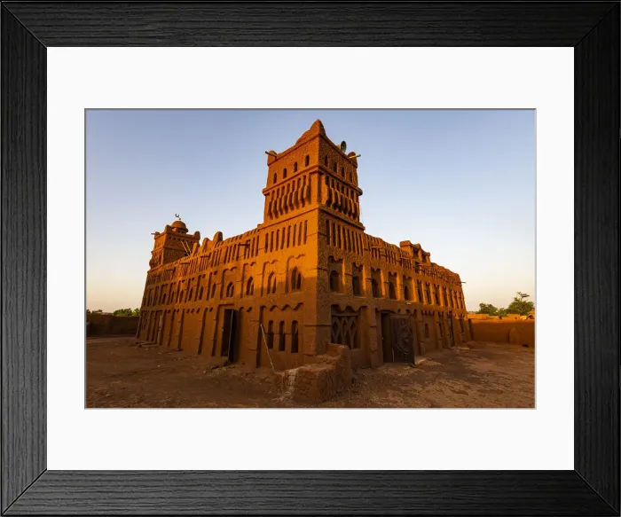 Framed Print : Sudano-Sahelian architectural style mosque in Yamma, Sahel, Niger, Africa Framed Print : Sudano-Sahelian architectural style mosque in Yamma, Sahel, Niger, Africa