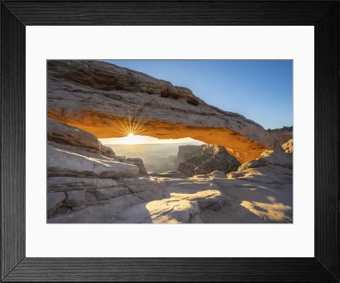 Framed Print : Sunburst at Mesa Arch, Canyonlands National Park, Utah, United States of America Framed Print : Sunburst at Mesa Arch, Canyonlands National Park, Utah, United States of America