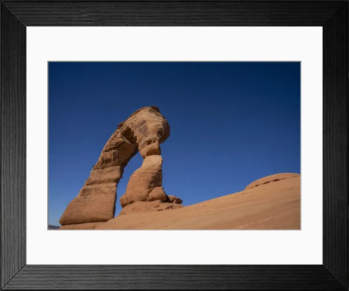 Framed Print : Delicate Arch under a blue sky, Arches National Park, Utah, United States of America Framed Print : Delicate Arch under a blue sky, Arches National Park, Utah, United States of America