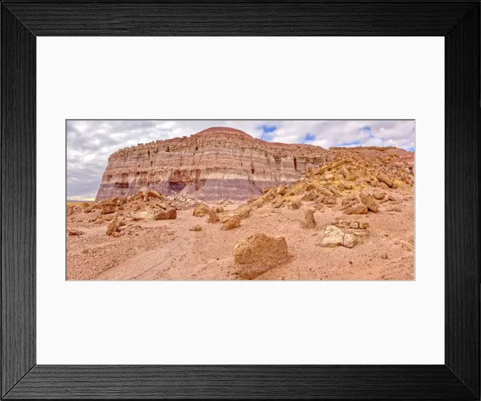 Framed Print : The eastern edge of the Clam Bed Mesa along the Red Basin Trail in Petrified Forest Framed Print : The eastern edge of the Clam Bed Mesa along the Red Basin Trail in Petrified Forest