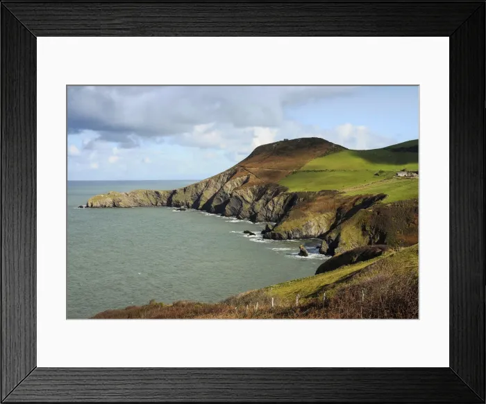 Framed Print : Lochtyn Peninsulas eroded cliffs at Llangrannog, The Giant Bica Framed Print : Lochtyn Peninsulas eroded cliffs at Llangrannog, The Giant Bica