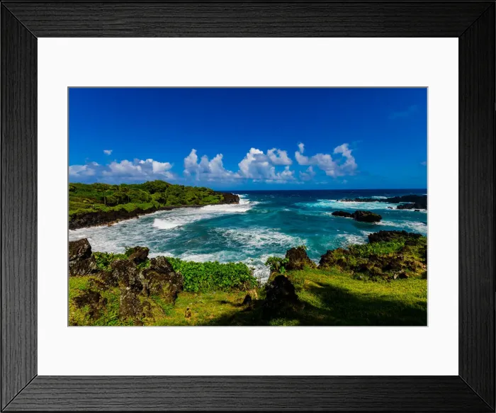 Framed Print : Beautiful view of the oceanside on Maui, Hawaii, United States of America, North America Framed Print : Beautiful view of the oceanside on Maui, Hawaii, United States of America, North America